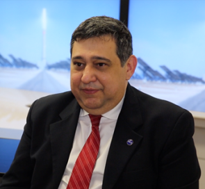 Eduardo Soriano 2.png